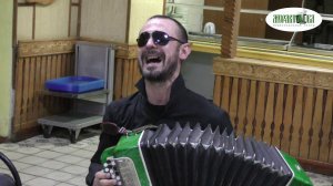 Устал я жить в родном краю! Песня на стихи Сергея Есенина. Исполняет Алексей Борискин и Гена Аксёнов