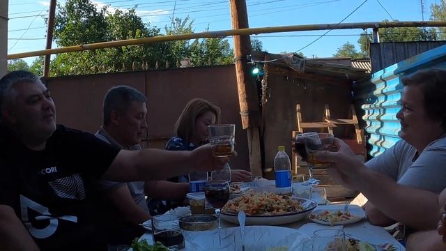 Кино про то, как в Алматы празднуют 40 дней малышу :) смотреть онлайн