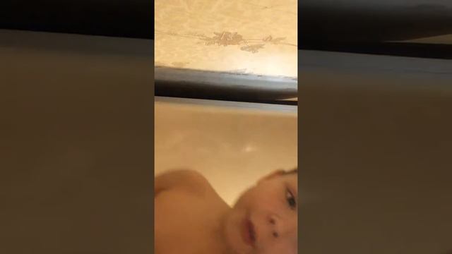 Если вы сделали свой канал ютуба то очень сложно делать видео подпишитесь на мой канал лайк смотреть онлайн