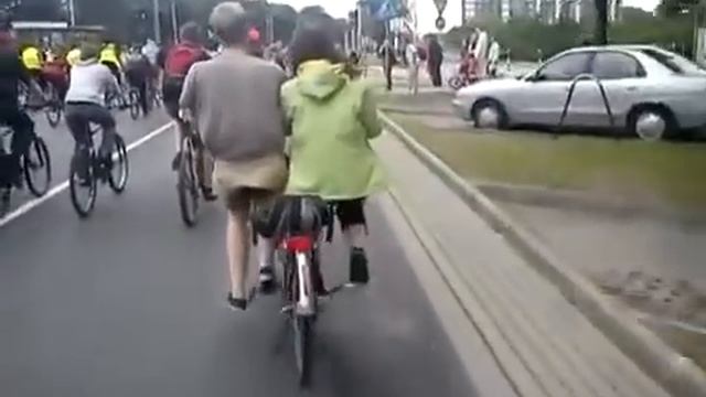 Велосипед для двоих (тандем) смотреть онлайн