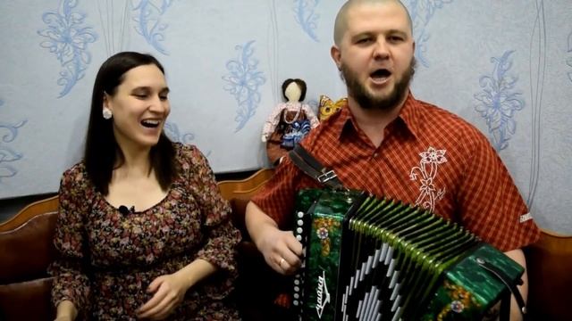 Поющая семья из Саратова, Сергей и Елена Пушкины