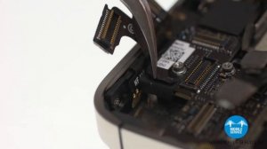 Замена Шлейфа на кнопку включения с микрофоном iPhone 4S.