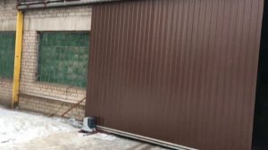 Подвесные откатные ворота в ангар