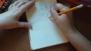 #РИСУЕМ НОВУЮ КУКОЛКУ. ? СРАЗУ и ОДЕНЕМ??