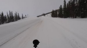 Снега навалило.  Snow has piled up.