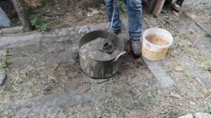 Заливаем фундамент под печь в своем доме.