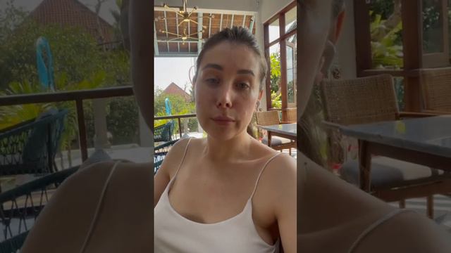 КАК НЕ ВЫЙТИ ИЗ ОКНА ОТ "ХОРОШЕЙ ЖИЗН" смотреть онлайн