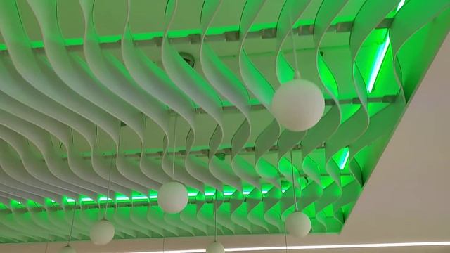 изогнутый реечный потолок ( криволинейный ) часть 2 смотреть онлайн