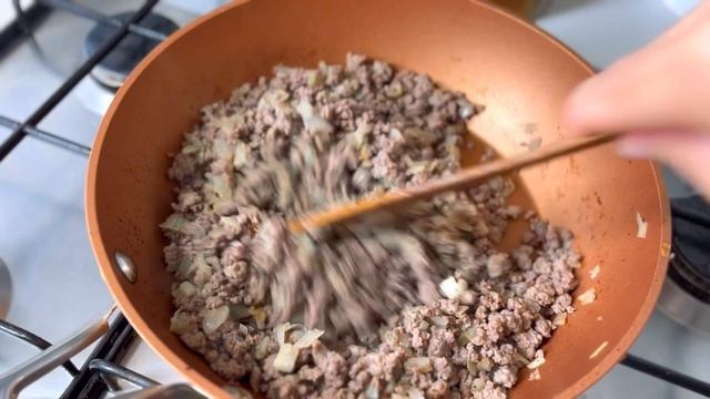 Посмотрите, насколько просто готовить нежные БЛИНЧИКИ с мясом.  Сочная мясная начинка и тонкие блин