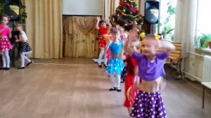 Танец шоколадные конфеты