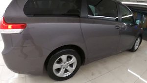 Toyota Sienna III 3.5 AT (266 л.с.) 2014