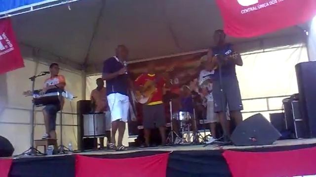 Tempero do Samba- Ai se eu te pego/Chora me liga смотреть онлайн