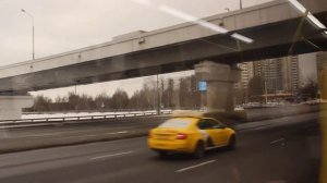 Съезжаем с МКАД на Каширское шоссе и едем к метро Домодедовская по маршруту 837