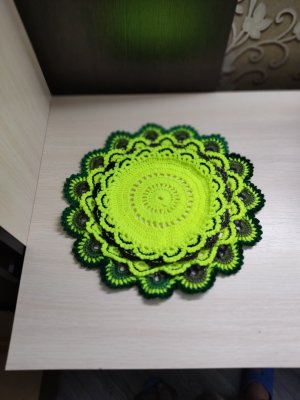 Салфетка Сара крючком.