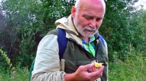 Двое с рюкзаками