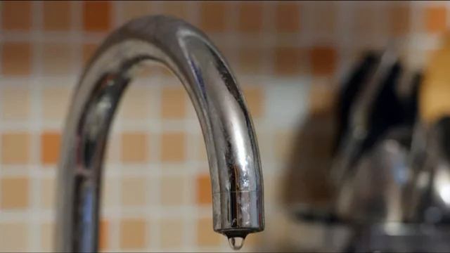 Десятки тысяч воронежцев остались без воды смотреть онлайн