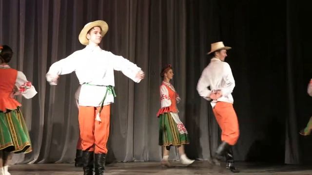 Ансамбль КУДРИНКА "Крутуха" смотреть онлайн