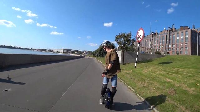 Езда задом | EUC Gotway Tesla | Backside riding смотреть онлайн