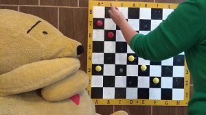 шашки для детей. урок 3.