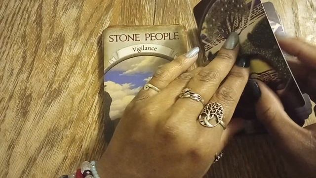 ?Earth Magic Oracle Review and Flip Through? смотреть онлайн