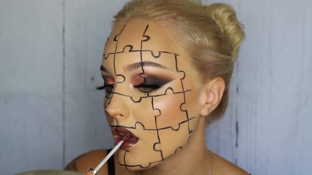 PUZZLE FACE | HALLOWEEN MAKEUP TUTORIAL смотреть онлайн