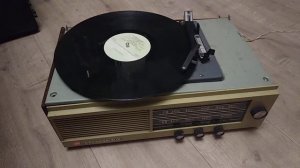 Краткий обзор радиолы - Серенада 402