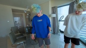 Моя ДЕВУШКА стала РЕБЕНКОМ на 24 часа