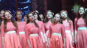 Рождество (Возле елки снова торжество...)