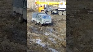 уаз на цепях