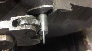 Мелкая токарка. М2,5х0,45 резцом.