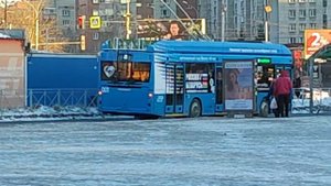 УТТЗ-6241.01 «Горожанин» № 001 // остановка Вокзал Новосибирск-Главный // 11.03.2022