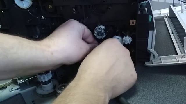 Xerox 3220 ошибка Замятие 1, принтер берет по несколько листов смотреть онлайн