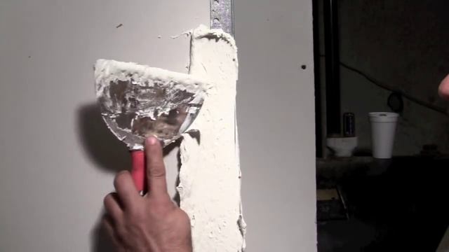 How To Install A Sheetrock Corner bead смотреть онлайн