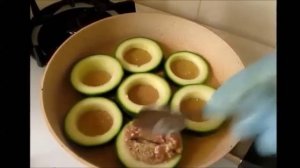Кабачки, фаршированные фаршем