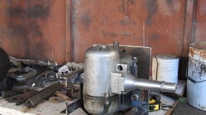 большой самодельный сверлильный  станок из сгоревшей дрели. drilling machine