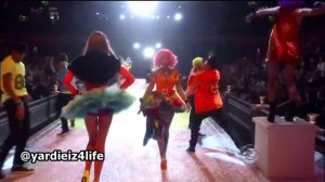 Nicki Minaj- Super Bass( Victoria's Secret Show 2011) (720p)