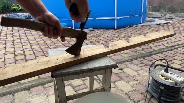 Хранение Садового инструмента на даче./ Держатель для лопат и граблей своими руками за час!