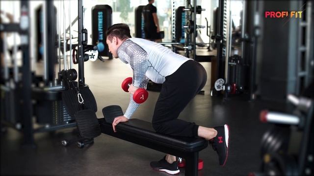 Разгибание руки с гантелью в наклоне концентрированное разгибание смотреть онлайн