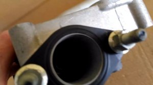 Водяная помпа Лансер 10 1,8 л