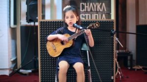 АЛИСИЯ - БЬЮТ ЧАСЫ НА СТАРОЙ БАШНЕ | УКУЛЕЛЕ ДЛЯ ДЕТЕЙ И ВЗРОСЛЫХ