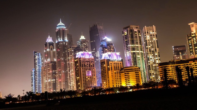 CITY in the NIGHTS смотреть онлайн