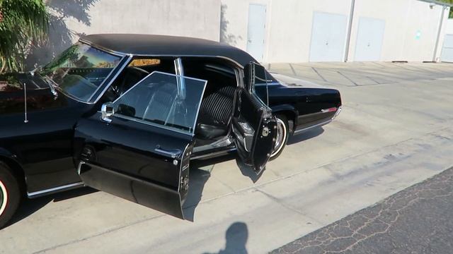 1968 Ford Thunderbird 4dr Landau Sedan for sale at Motor Car Company (Walk Around Video) смотреть онлайн