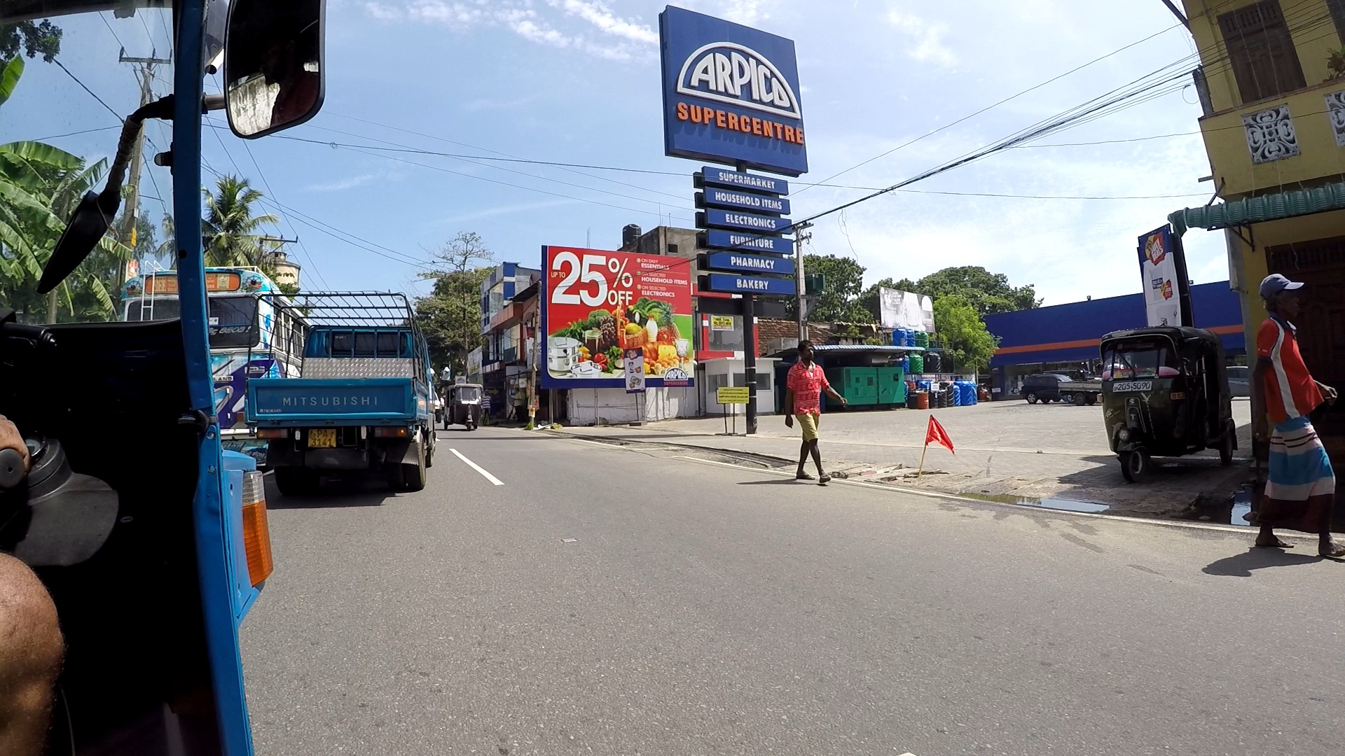 On The Way to Galle смотреть онлайн