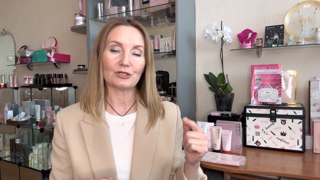 Спеціальні пропозиції Мері Кей у Червні 2023 🍓