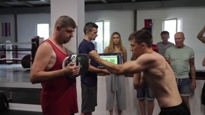Наибольшее количество ударов за одну минуту - Рекорды Гиннесса