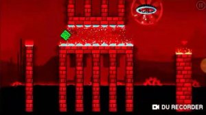 Прохождение уровня Press Start в игре Geometry Dash