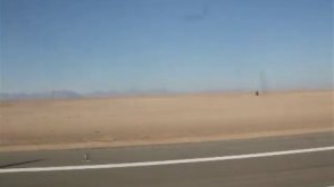 Полет над пустыней. Взлет.