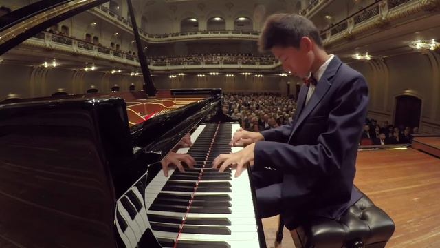 LISZT La Campanella by Paul Ji at Laeiszhalle | Steinway Festival Hamburg 2018 смотреть онлайн