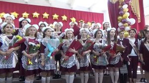 Выход выпускников на торжественную линейку "Последний звонок" 21.05.2021г.