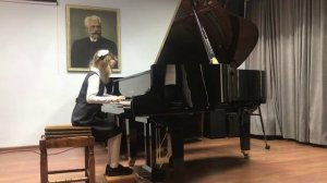 П.Чайковский. «Старинная французская песенка»          Д. Шостакович « Шарманка»